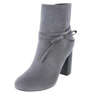 🆕 CHRISTIAN SIRIANO Women's Valencia Gray Ankle Block Heel Boots 7M